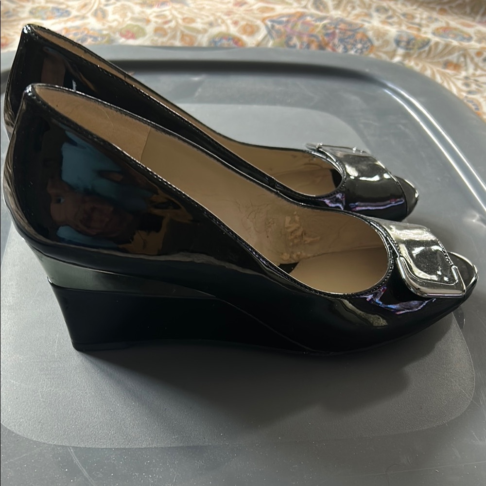 Naturalizer Black Wedge Shoes Sleek Patent Finish